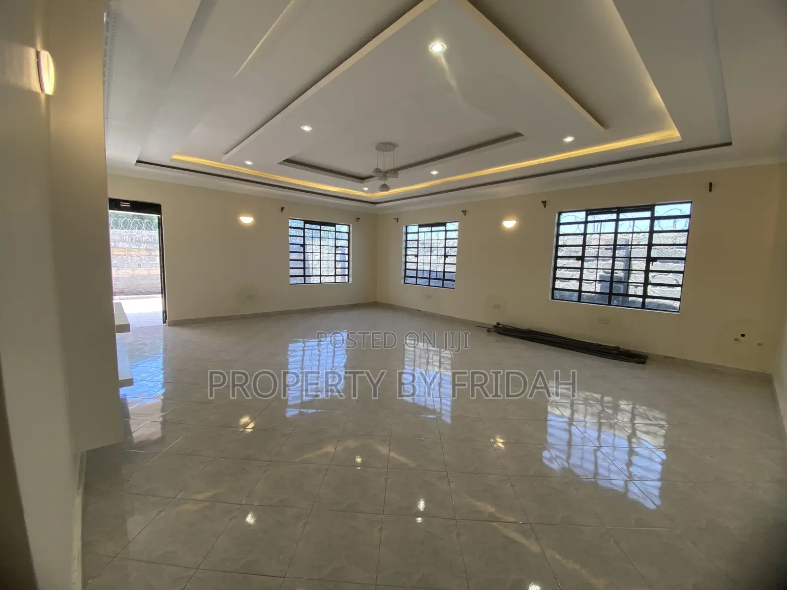 4bdrm Bungalow in Kitengela for sale