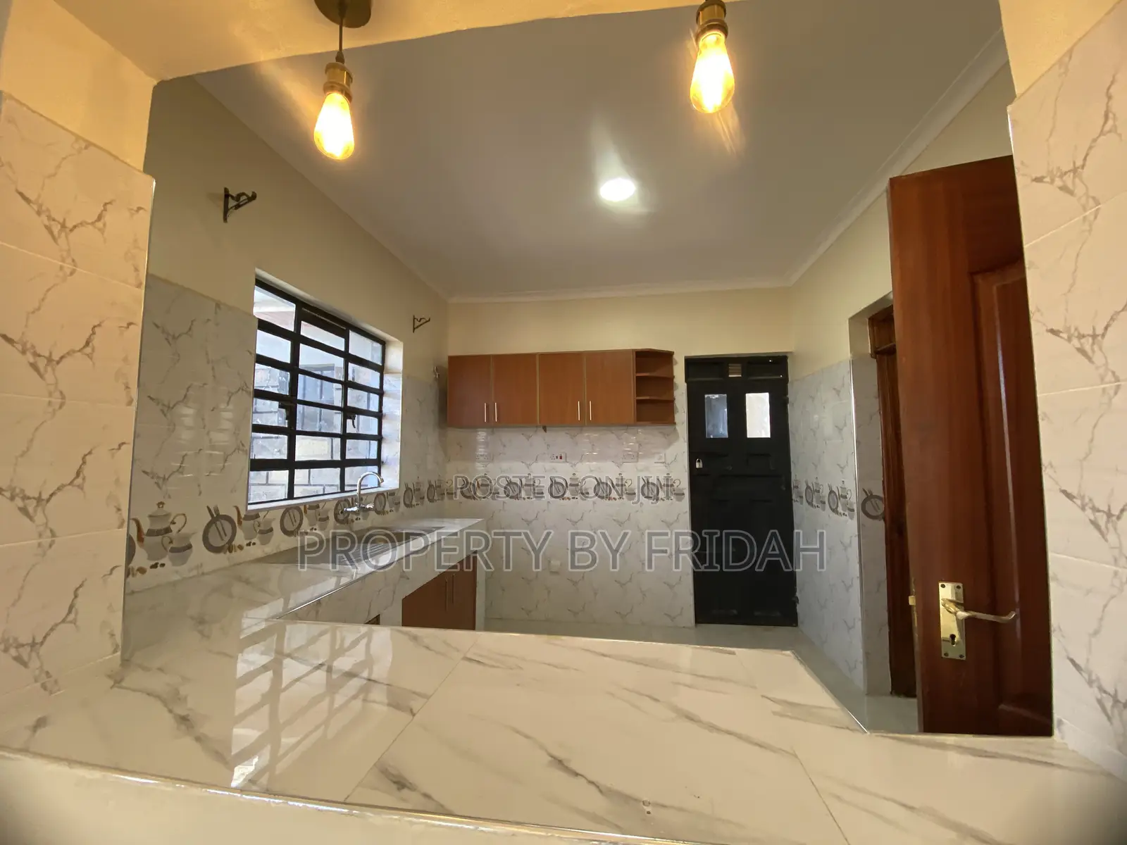 4bdrm Bungalow in Kitengela for sale
