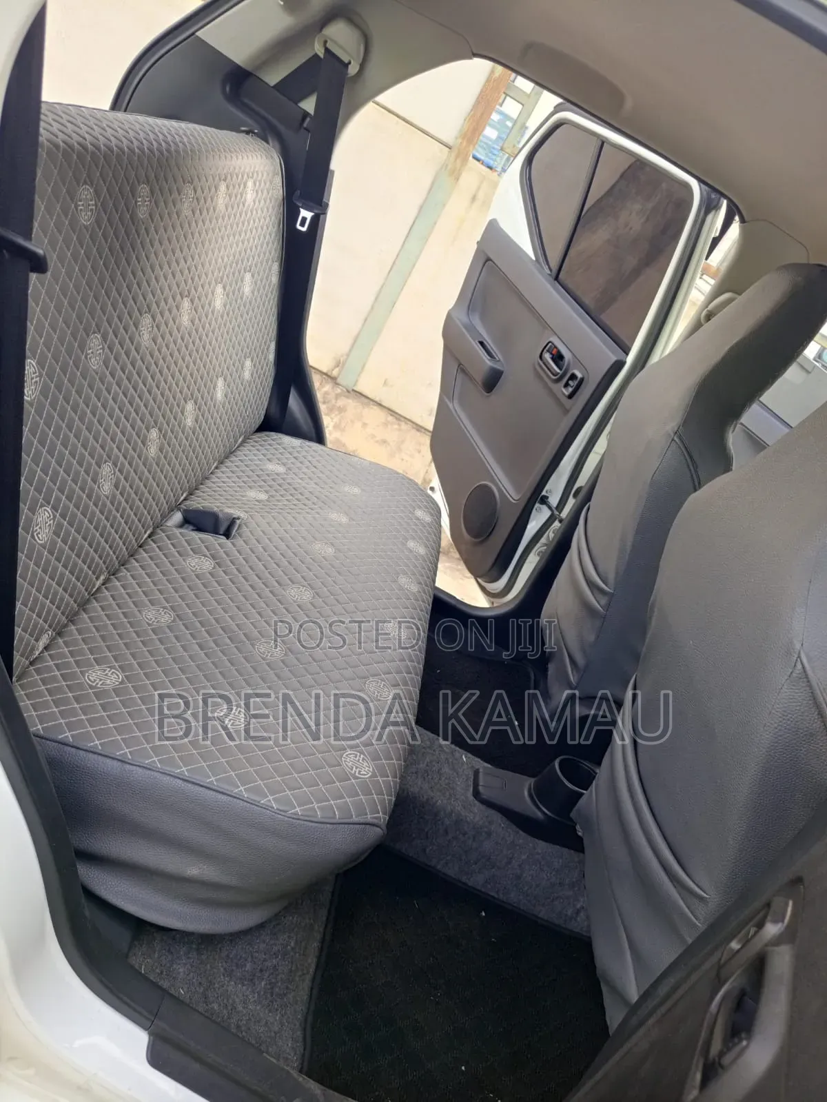 Suzuki Alto 2018 White