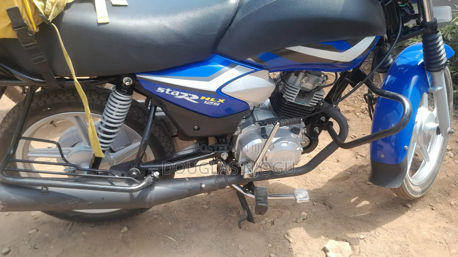 New TVS HLX 125 2025 Blue