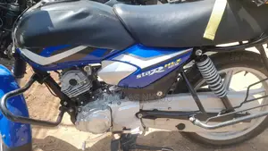 New TVS HLX 125 2025 Blue