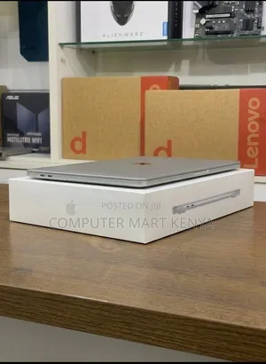 New Laptop Apple MacBook Pro 2019 32GB Intel Core i9 SSD 1T