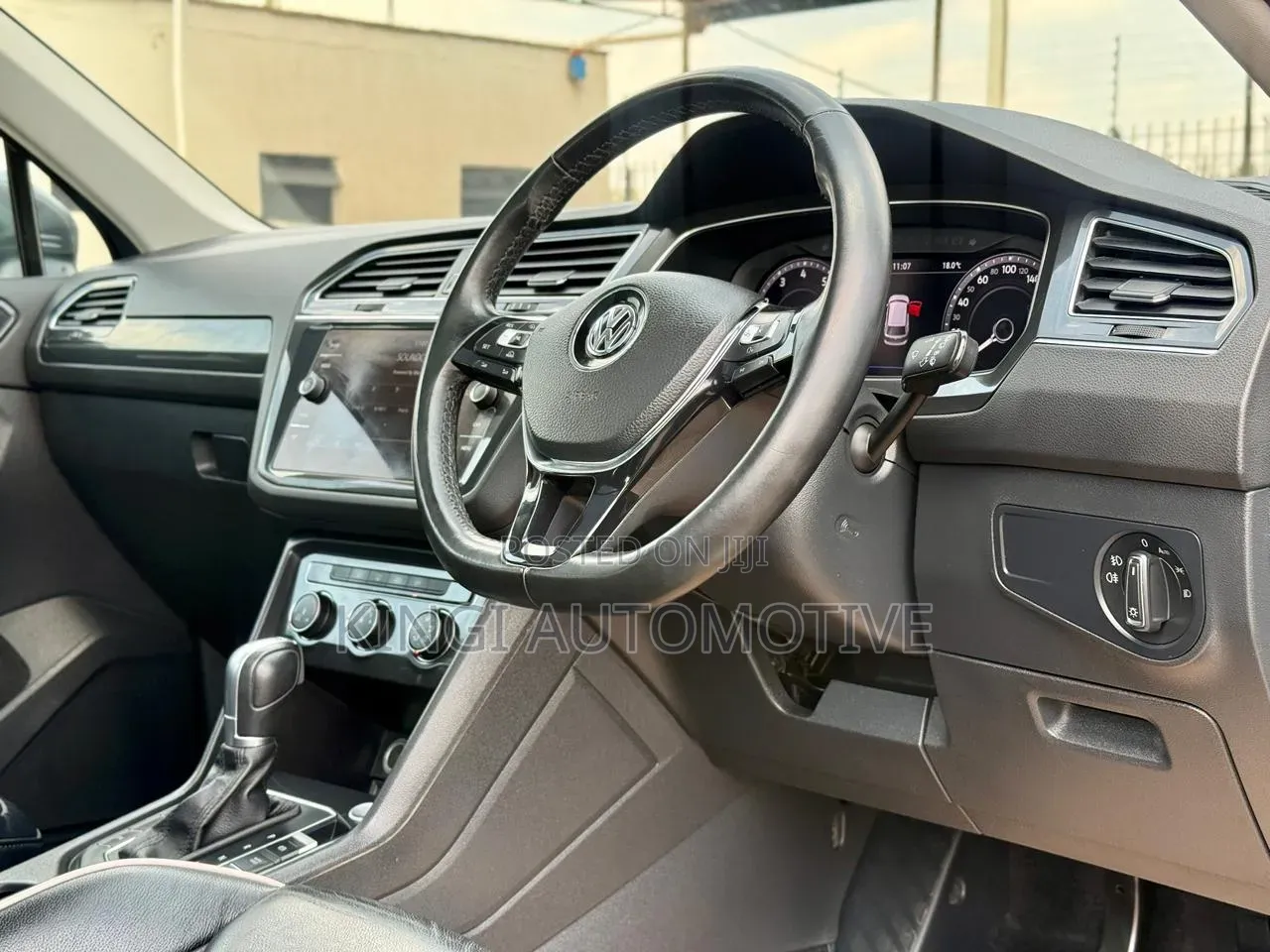 Volkswagen Tiguan 2.0T S FWD 2019 Gray