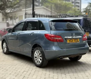 Mercedes-Benz B-Class 2012 Blue
