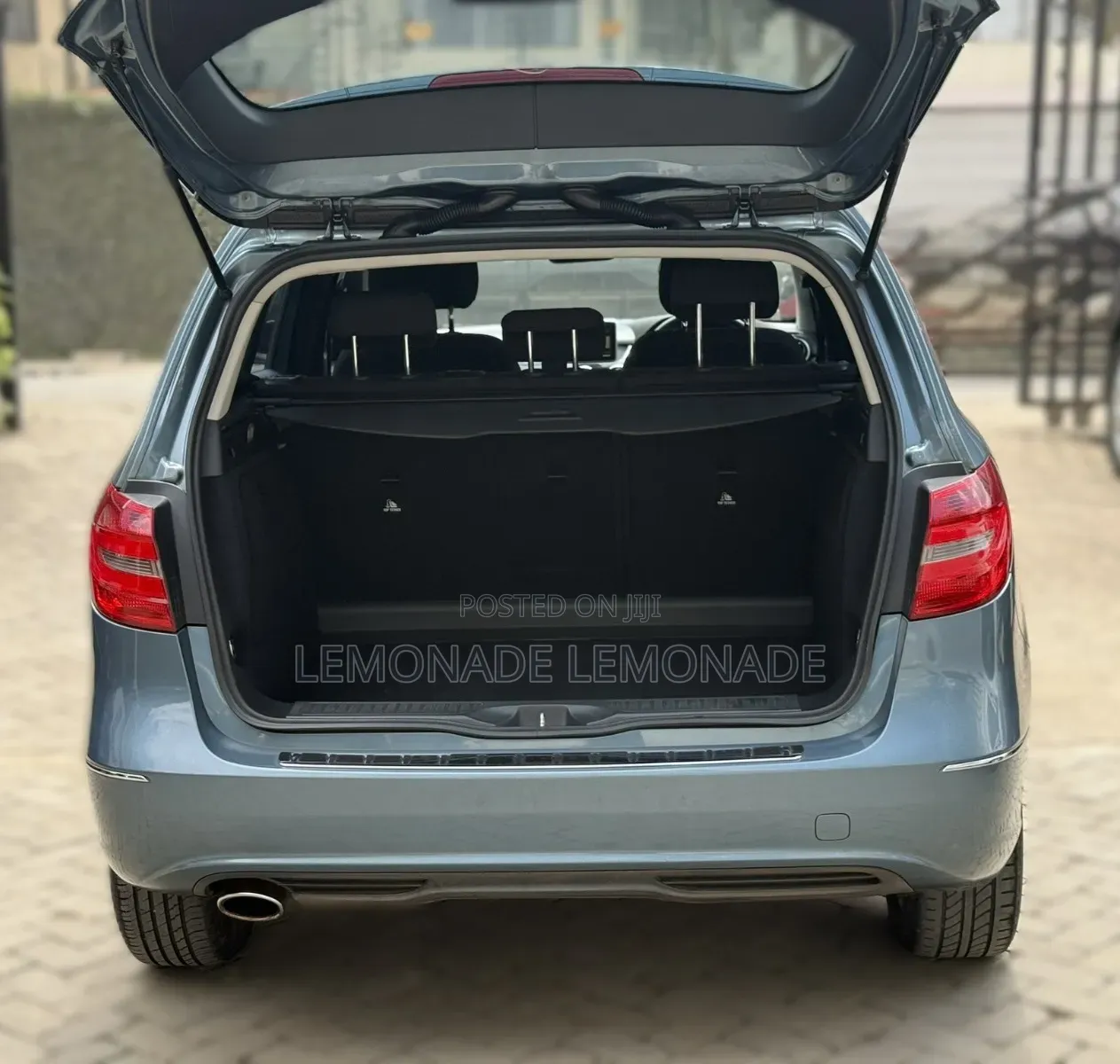 Mercedes-Benz B-Class 2012 Blue