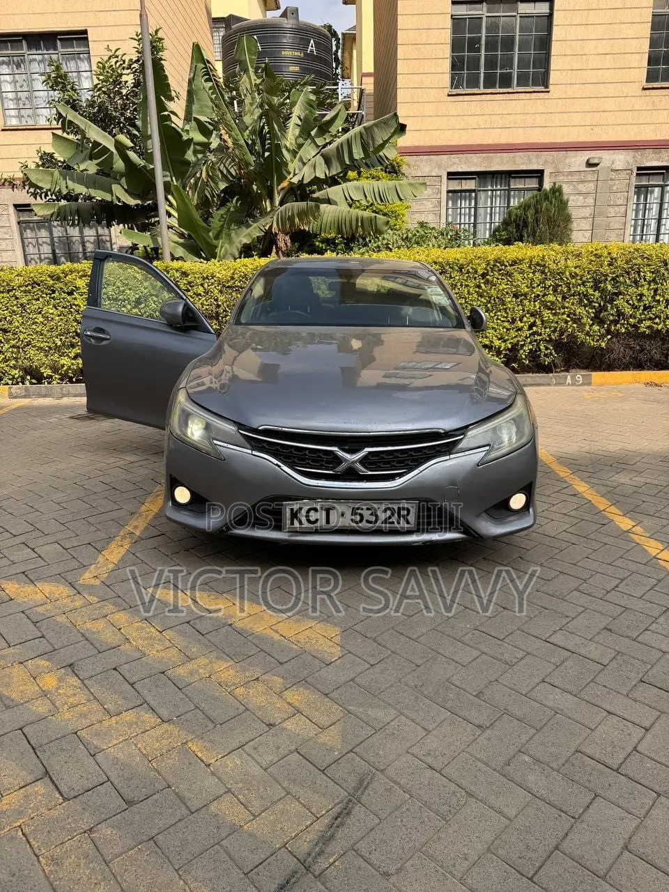 Toyota Mark X 2.5 RWD 2011 Gray