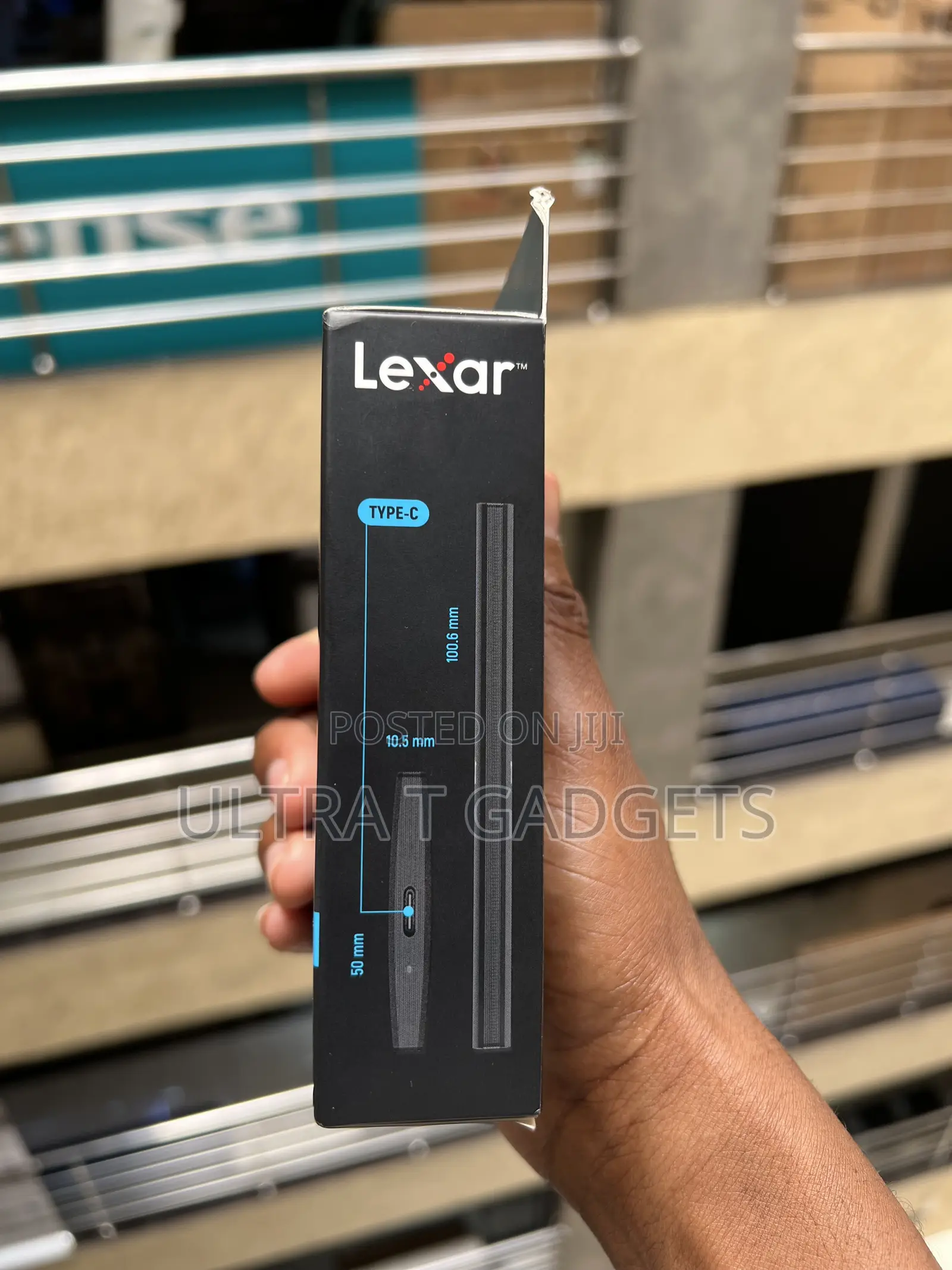 Lexar SL300 2TB Portable SSD – USB 3.2 Gen 2 – 1050mb/S