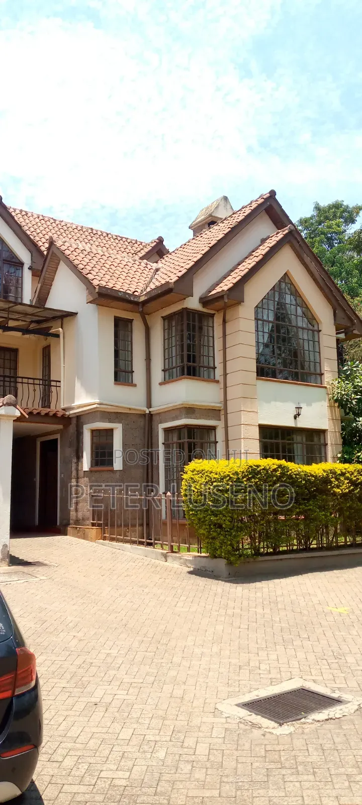 5bdrm Maisonette in Lavington for sale