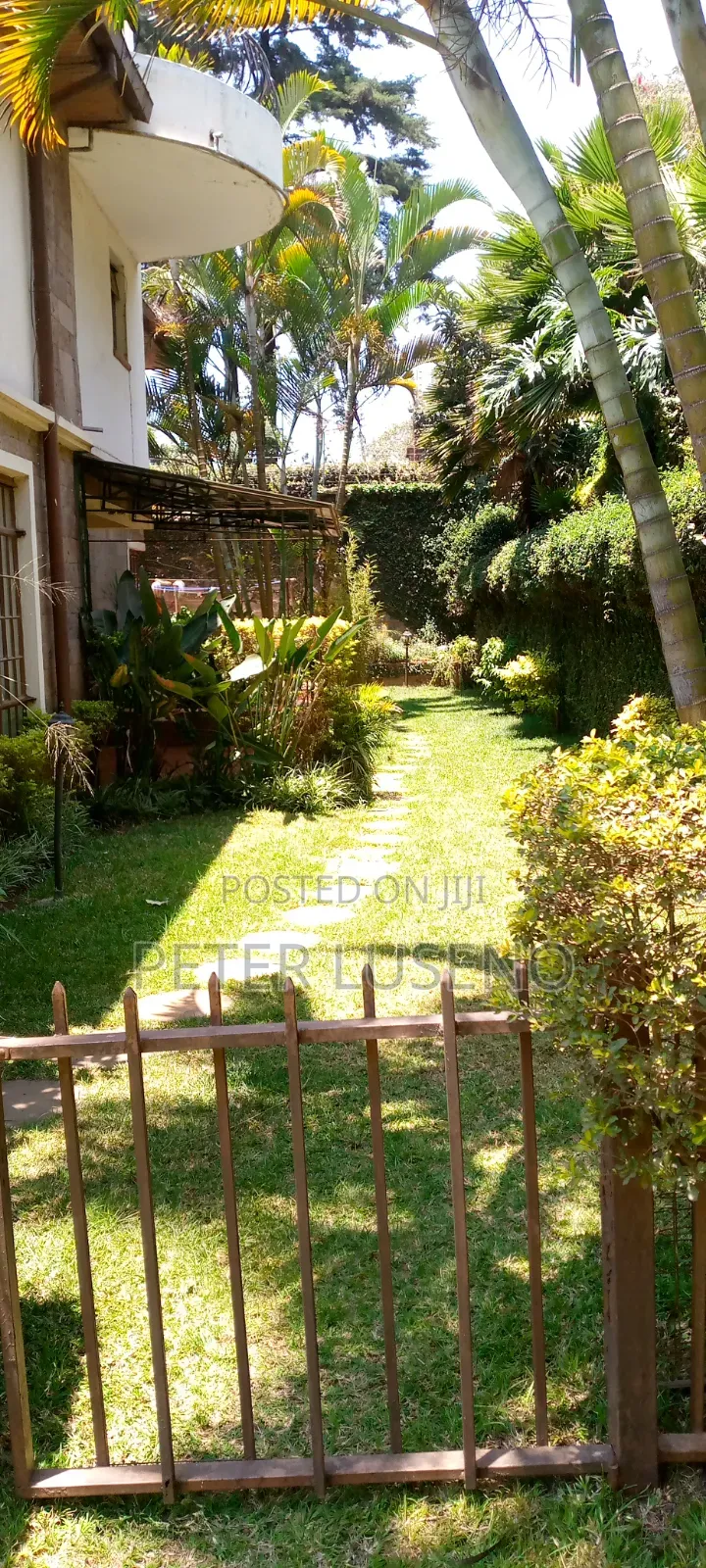 5bdrm Maisonette in Lavington for sale