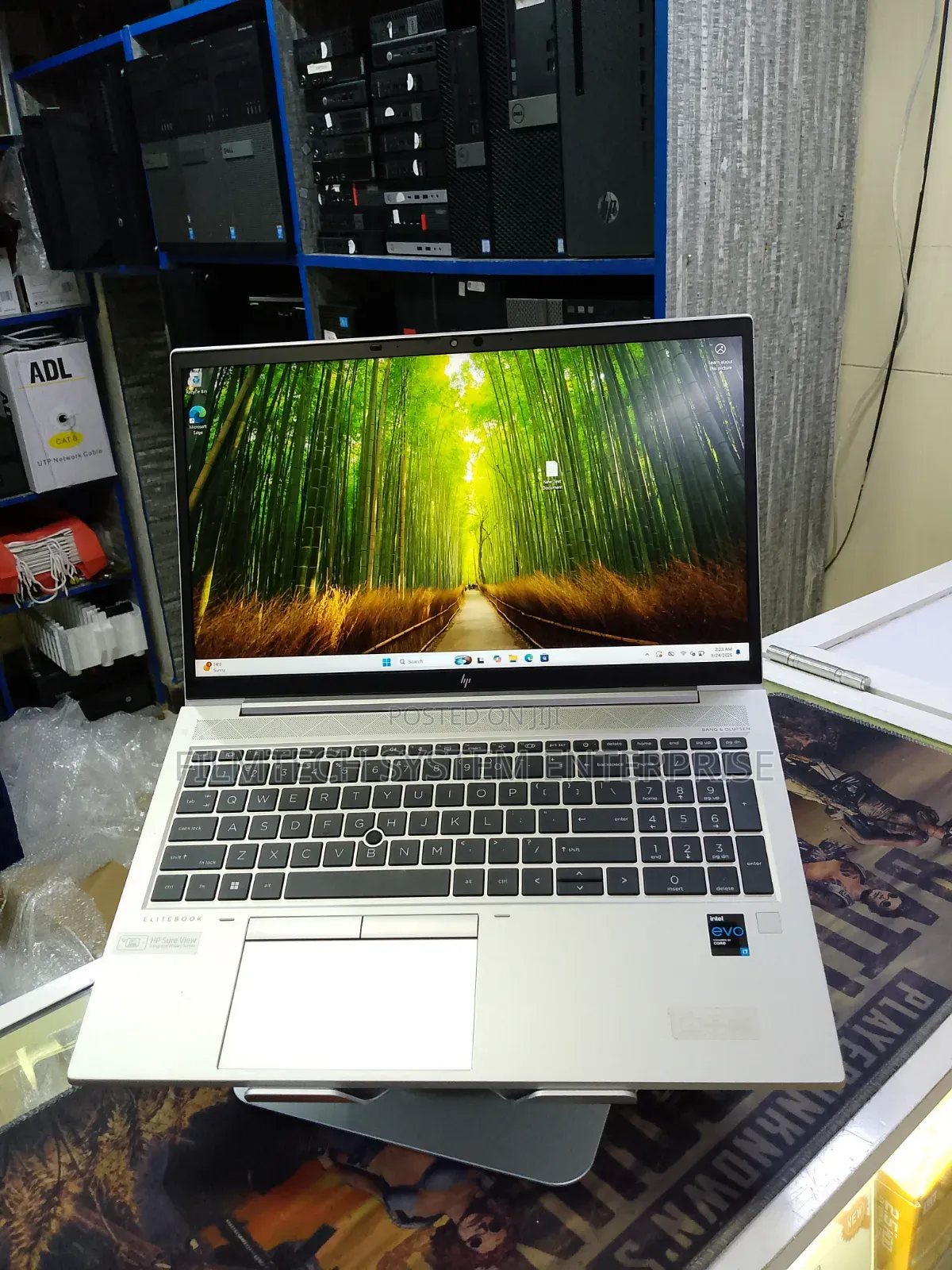 Laptop HP EliteBook 850 G8 8GB Intel Core i7 SSD 256GB