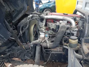 Hino Dutro 2009 White