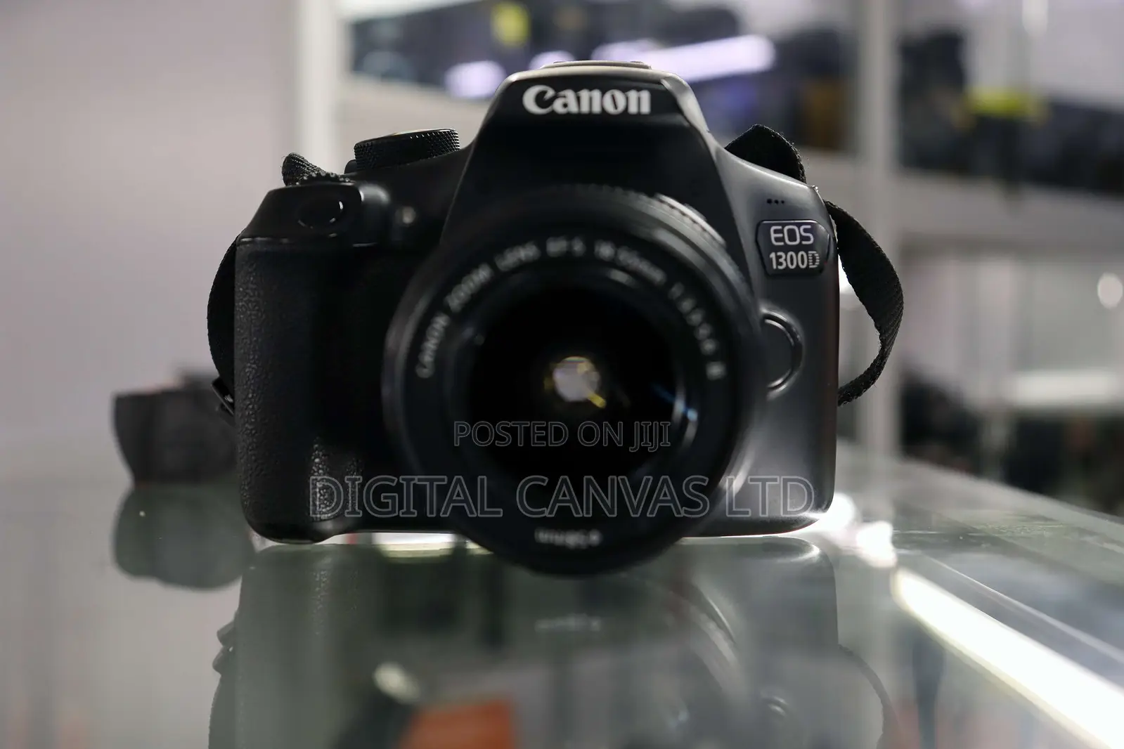 Canon 1300D 18-55Mm + 32 Gb