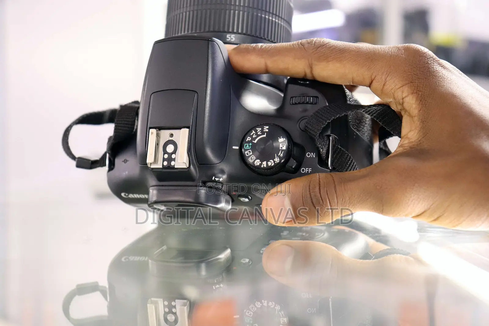 Canon 1300D 18-55Mm + 32 Gb