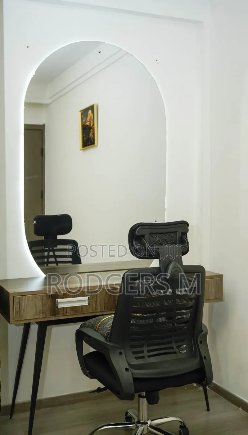 Furnished 1bdrm Apartment in Valley Arcade for rent