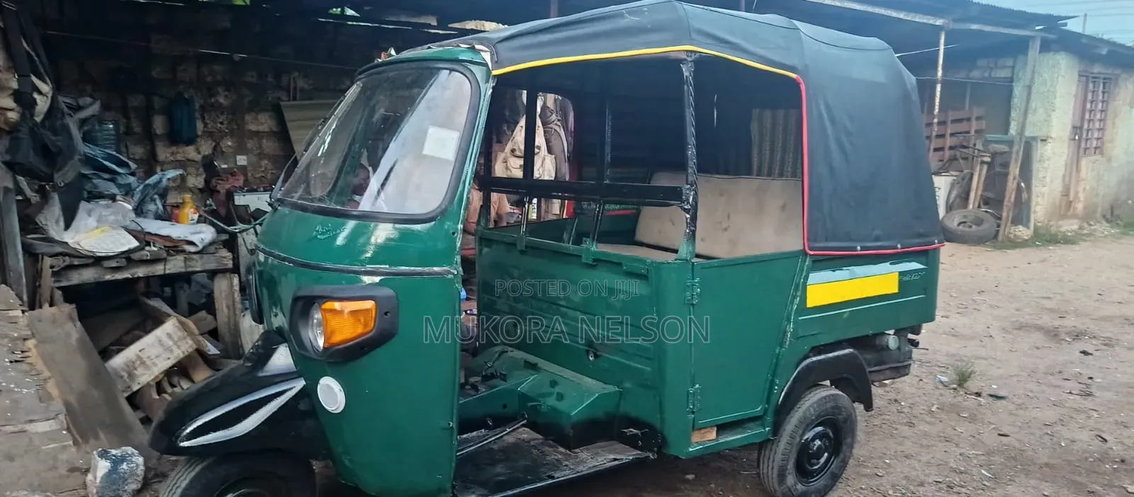 Piaggio 2023 Green