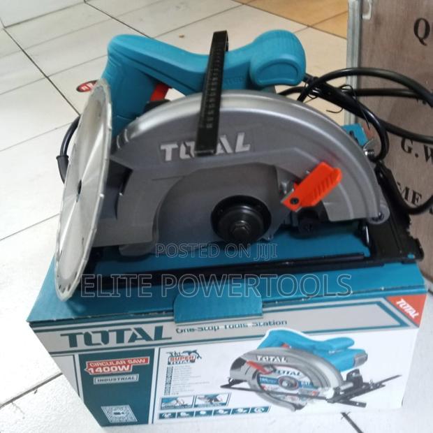 TOTAL Circular Saw - main view