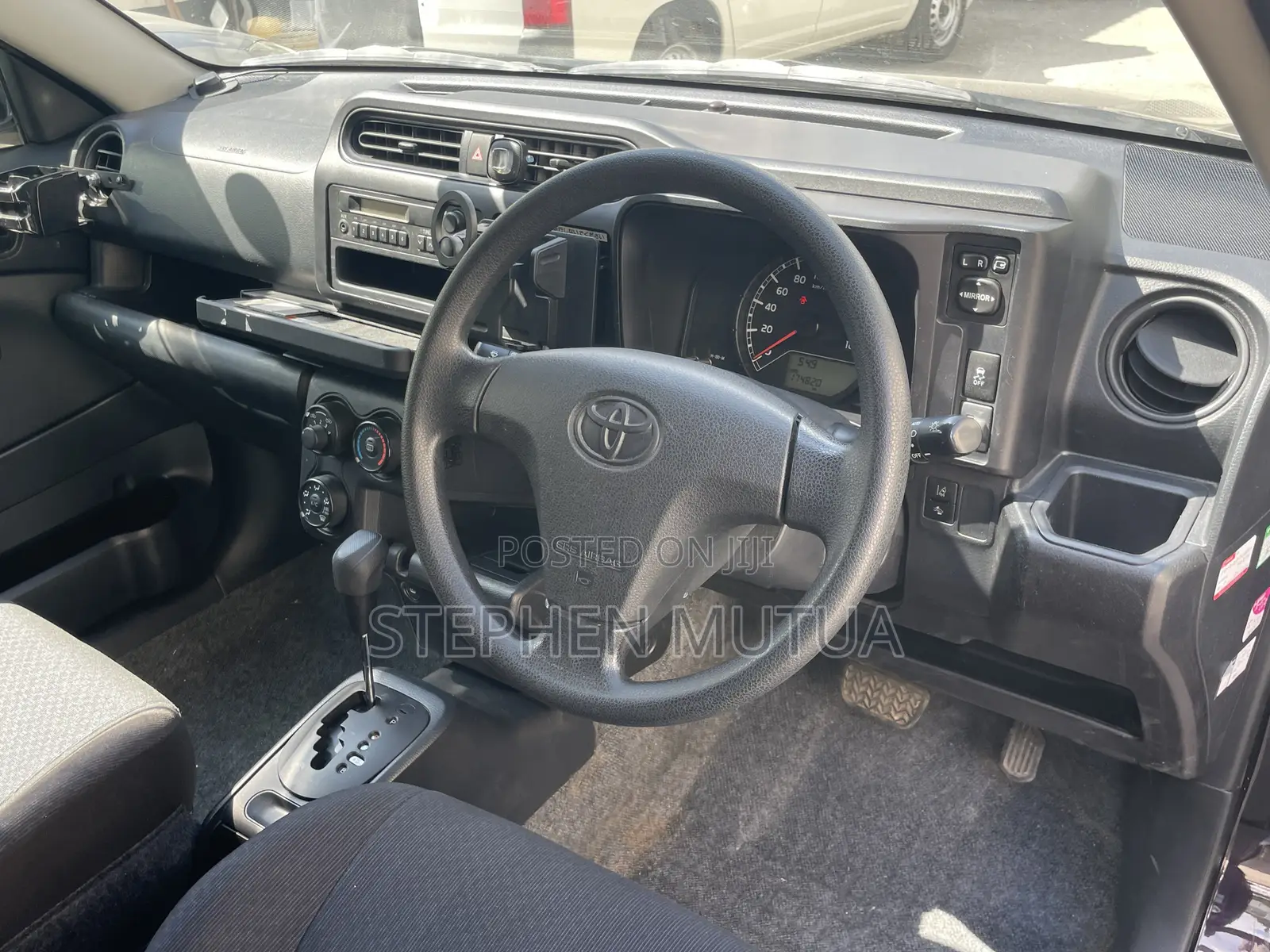 Toyota Probox 1.5 DX 4WD 2019