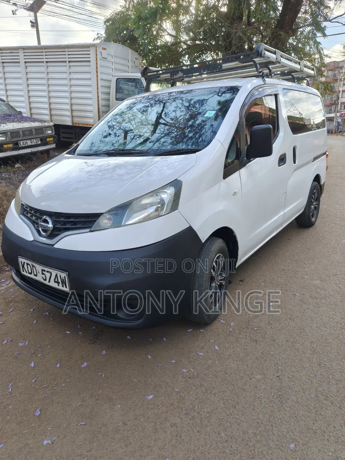 Nissan NV350 2014 White