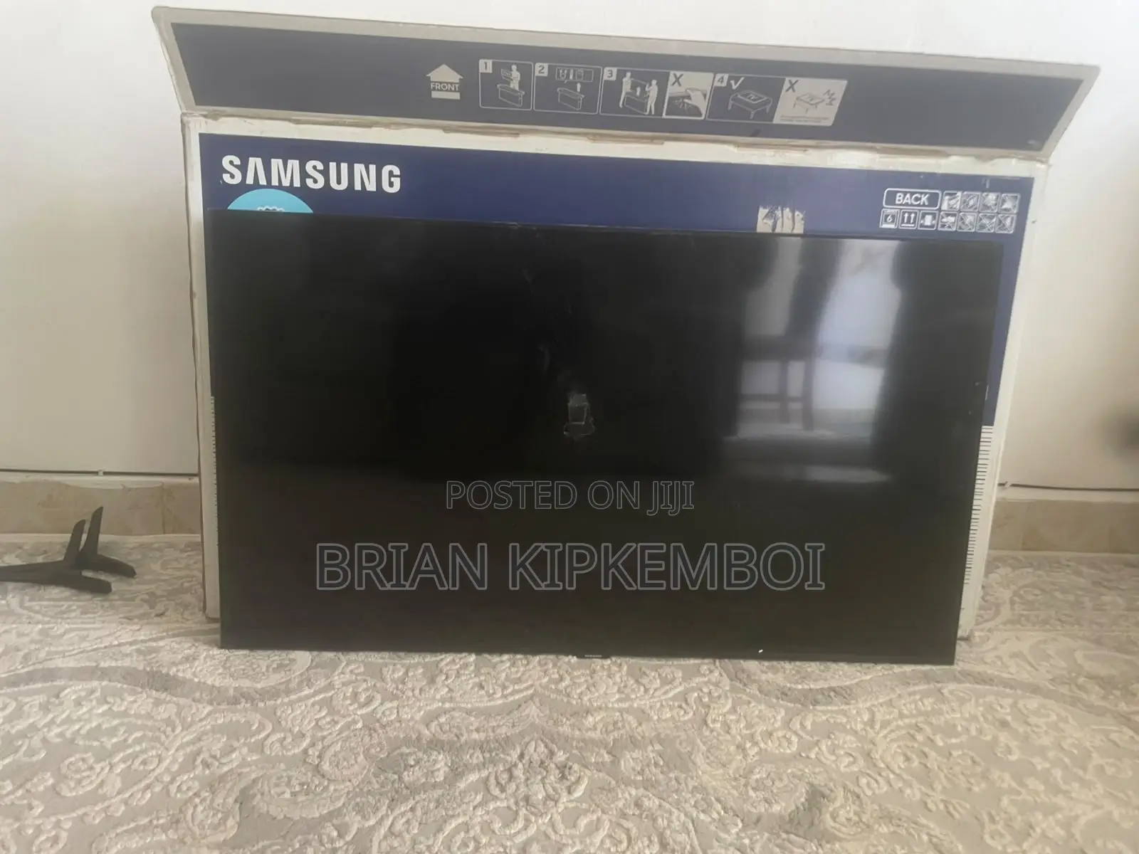 Samsung 43 Inch - Screen Broken