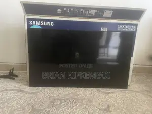 Samsung 43 Inch - Screen Broken