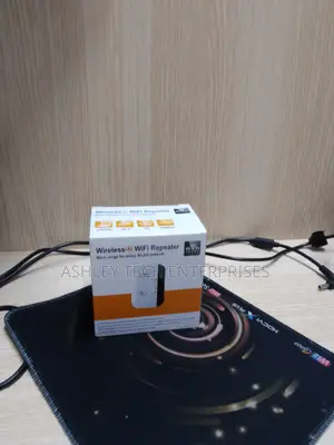 Advanced WiFi Extender 300Mbps WiFi Repeater