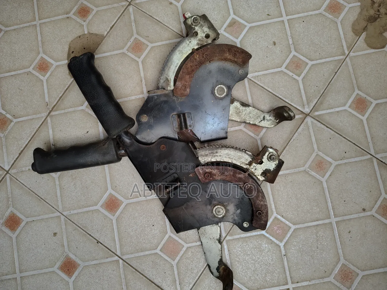Landcriuser 79 Series Handbrake Lever