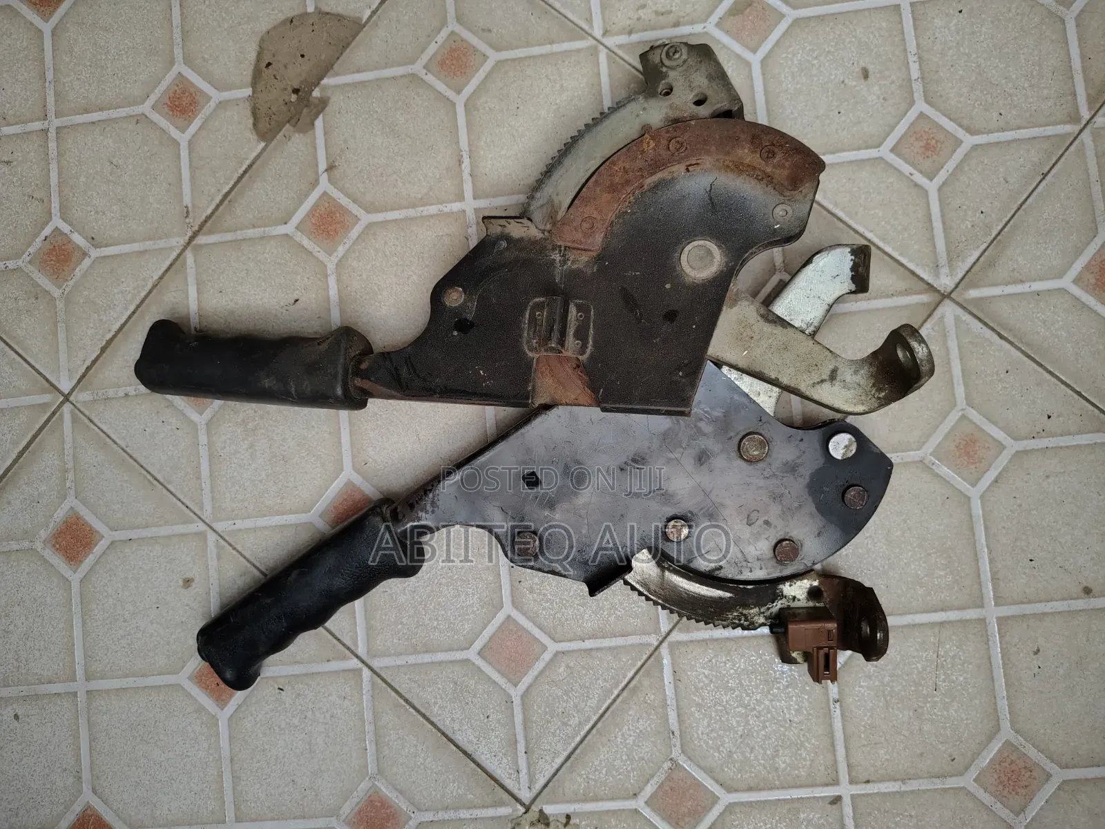 Landcriuser 79 Series Handbrake Lever