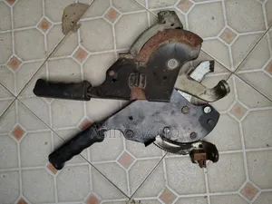 Landcriuser 79 Series Handbrake Lever