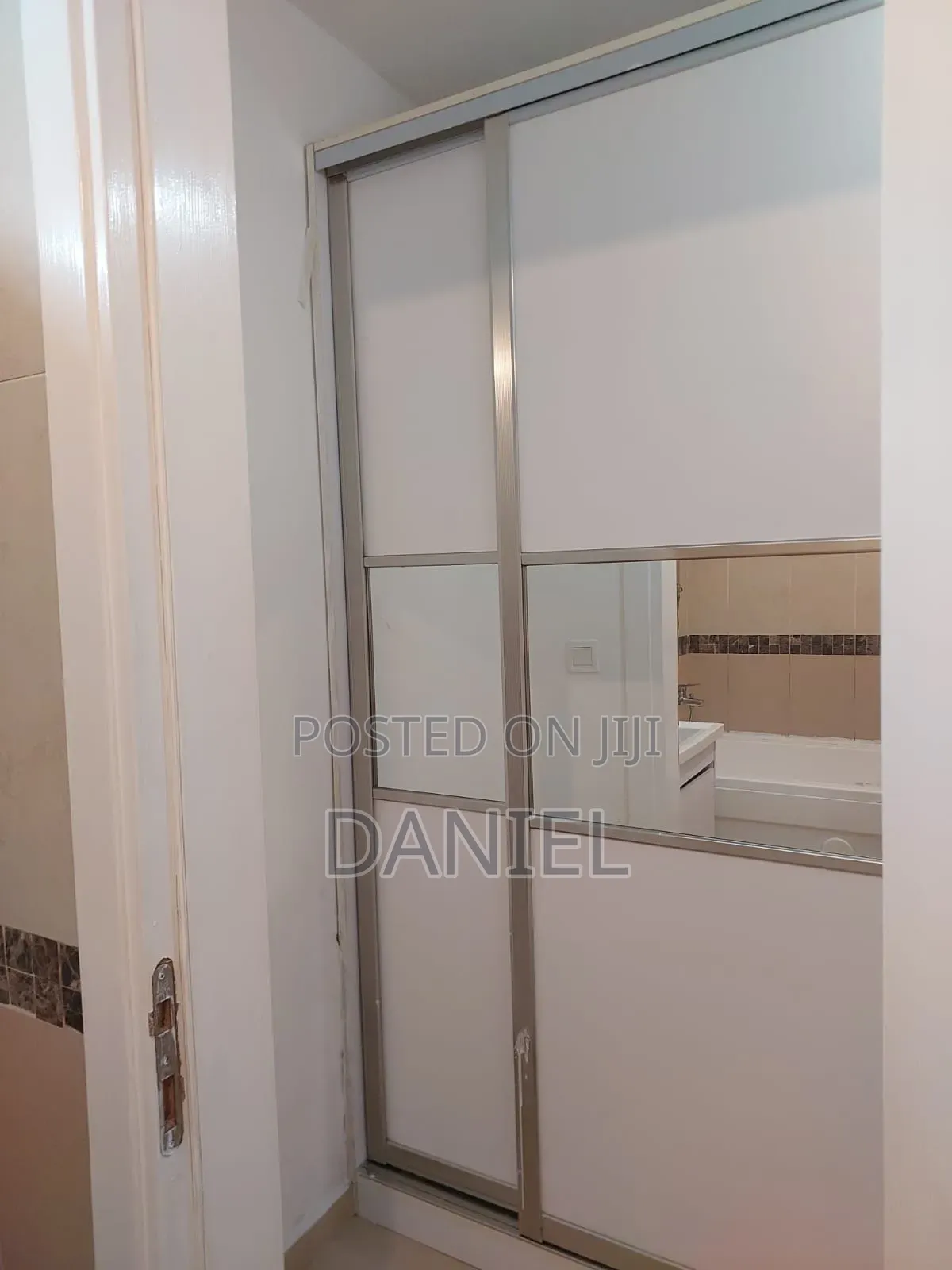 4bdrm Apartment in Valley Arcade for rent