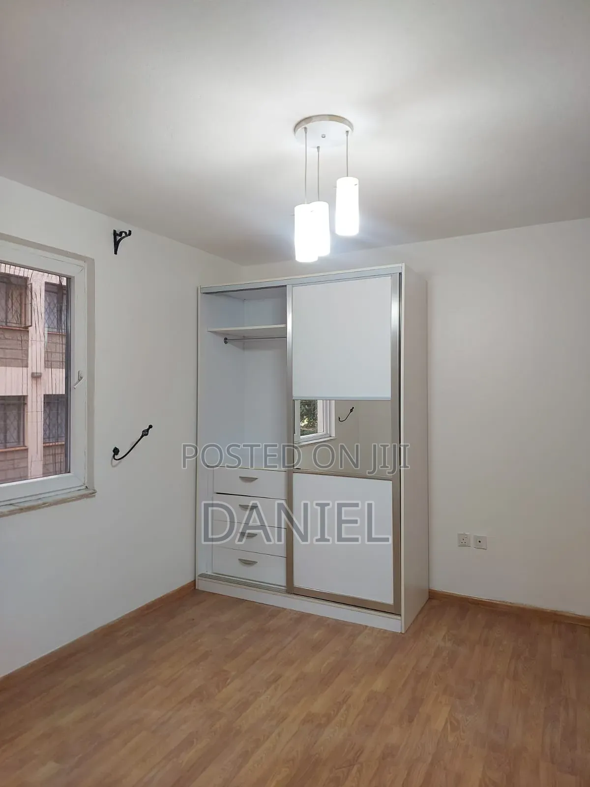 4bdrm Apartment in Valley Arcade for rent