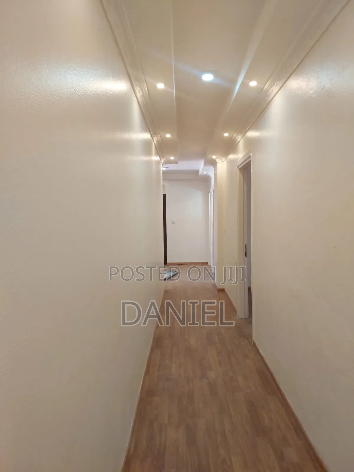4bdrm Apartment in Valley Arcade for rent