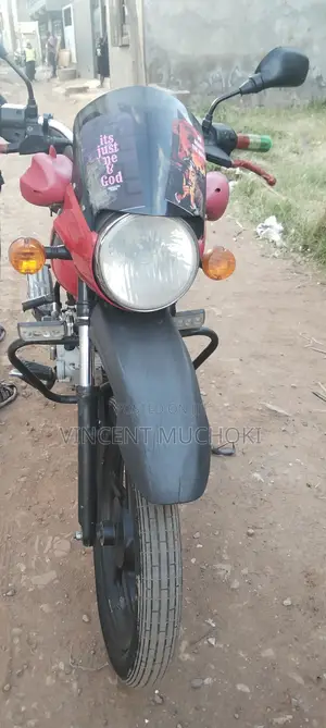 Bajaj Boxer 150 UG 2021 Red