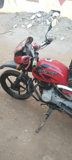 Bajaj Boxer 150 UG 2021 Red