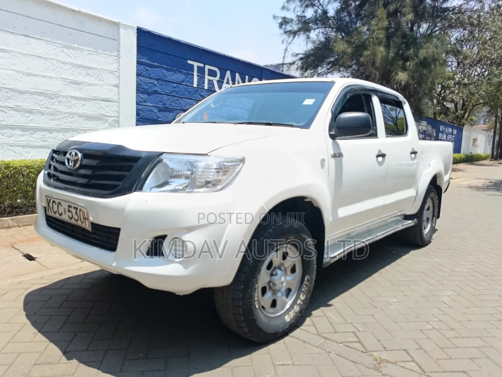 Toyota Hilux 2014 White