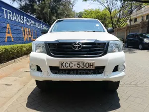 Toyota Hilux 2014 White