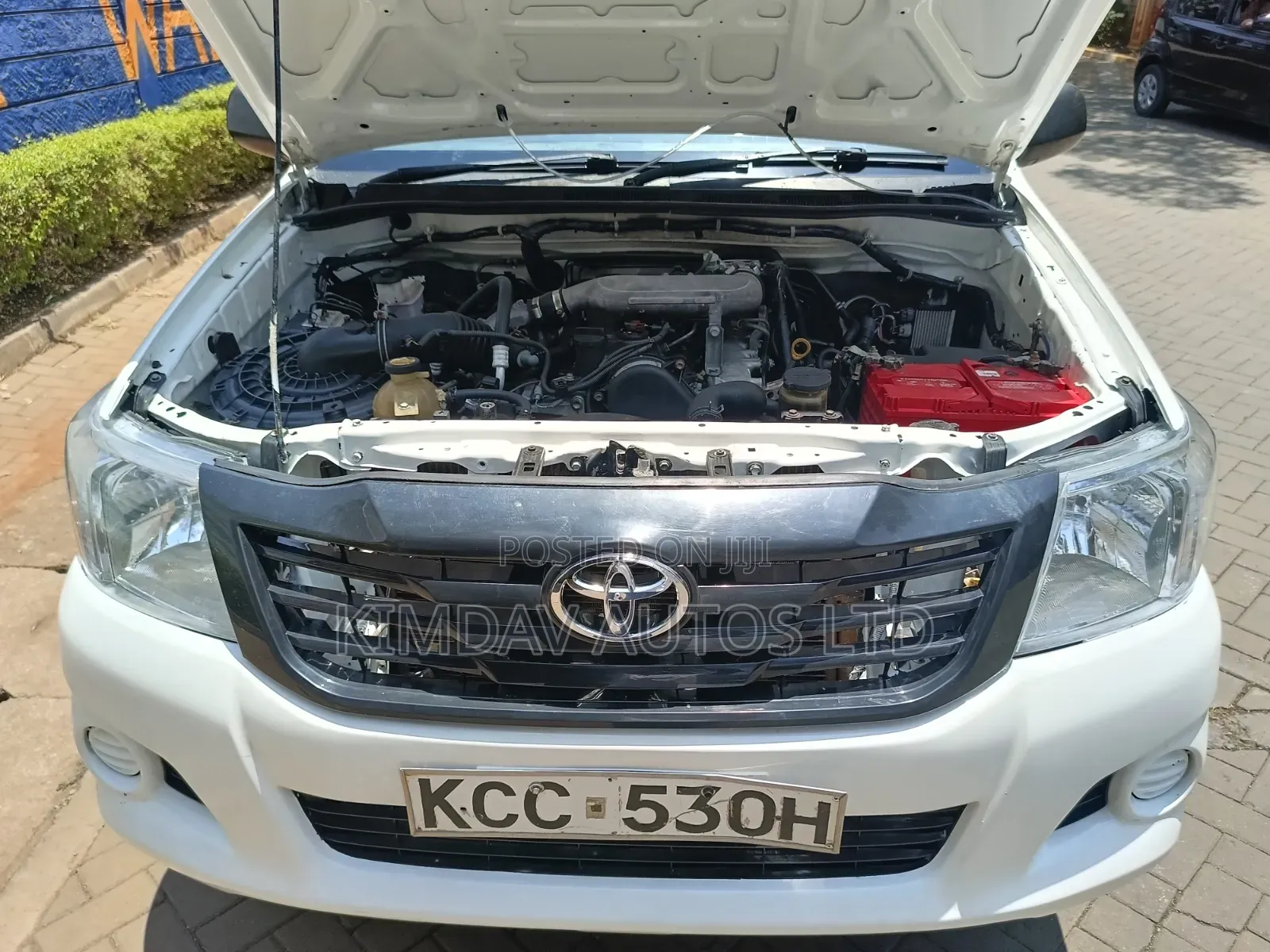Toyota Hilux 2014 White