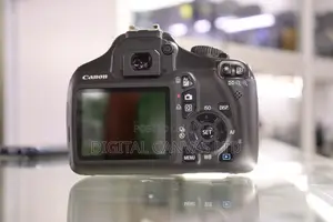 Canon 1100D 18-55Mm