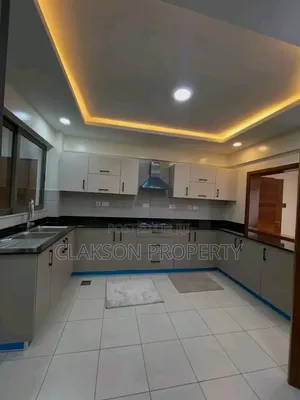 3bdrm Apartment in Kilimani, Hurlingham for sale