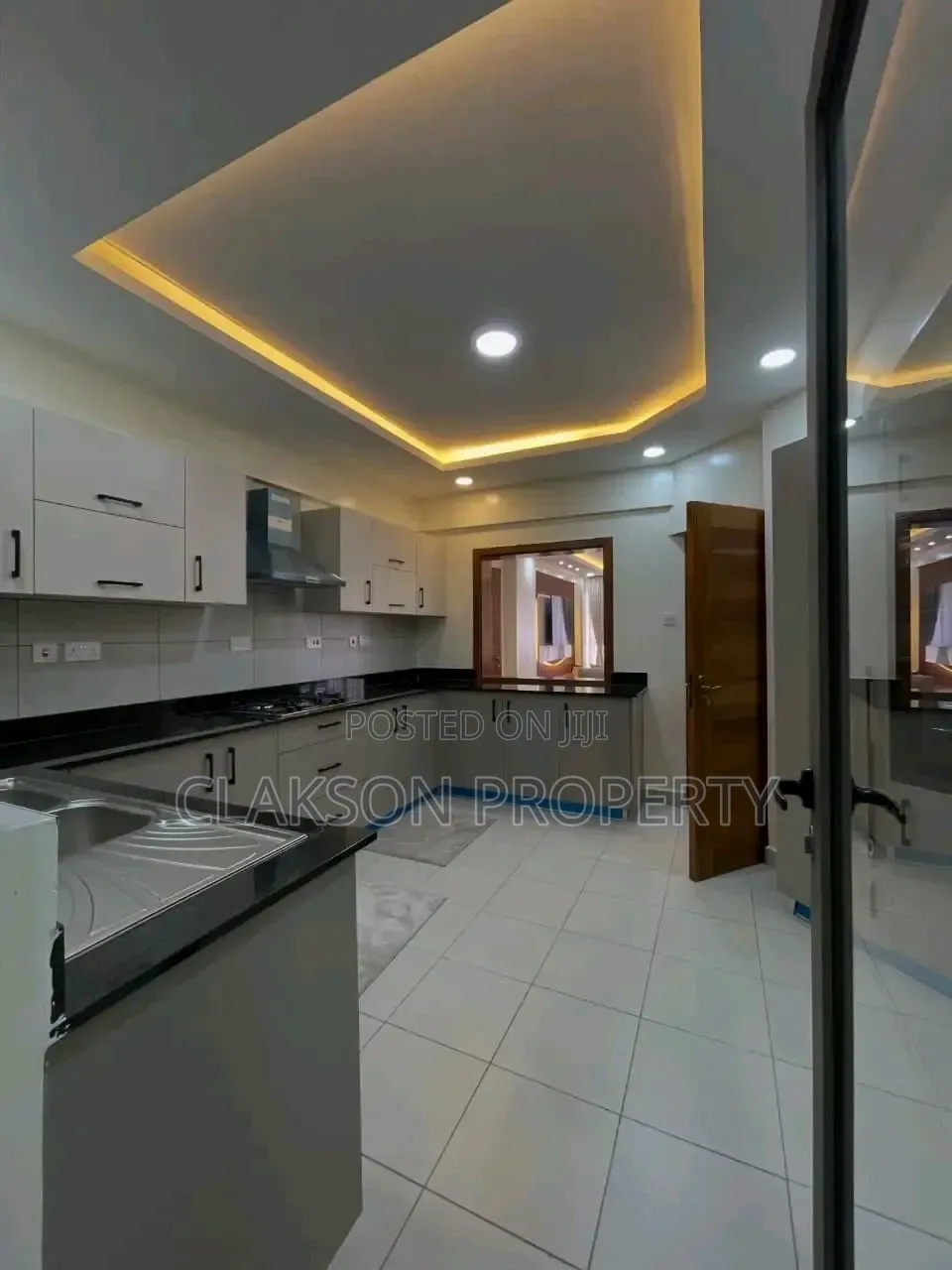 3bdrm Apartment in Kilimani, Hurlingham for sale
