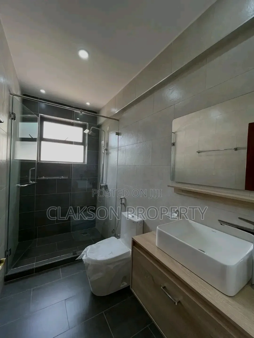 3bdrm Apartment in Kilimani, Hurlingham for sale