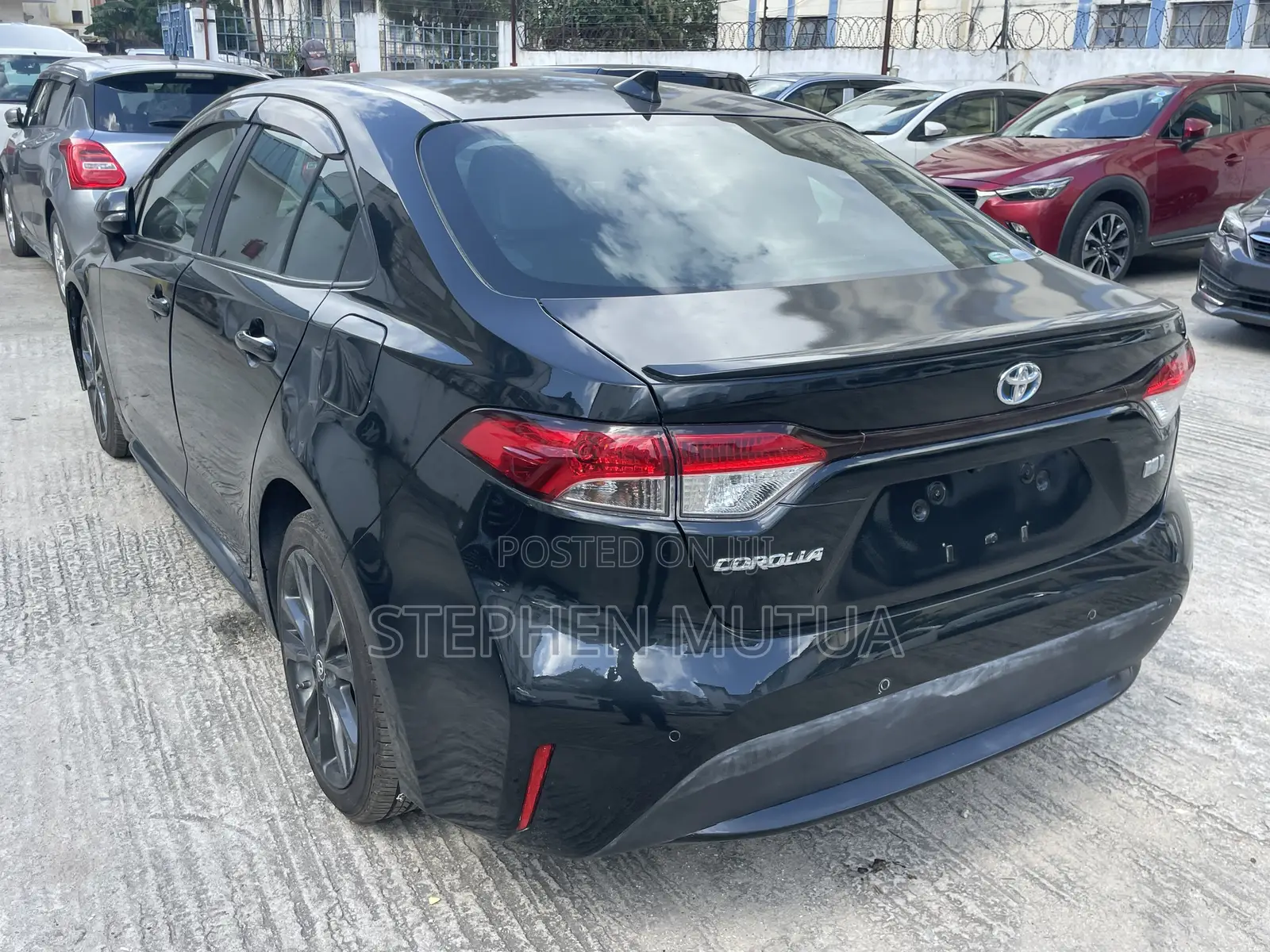 Toyota Corolla SE (1.8L 4cyl 6M) 2019 Black