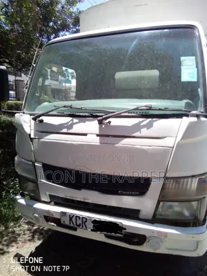 Mitsubishi Canter 2018 White