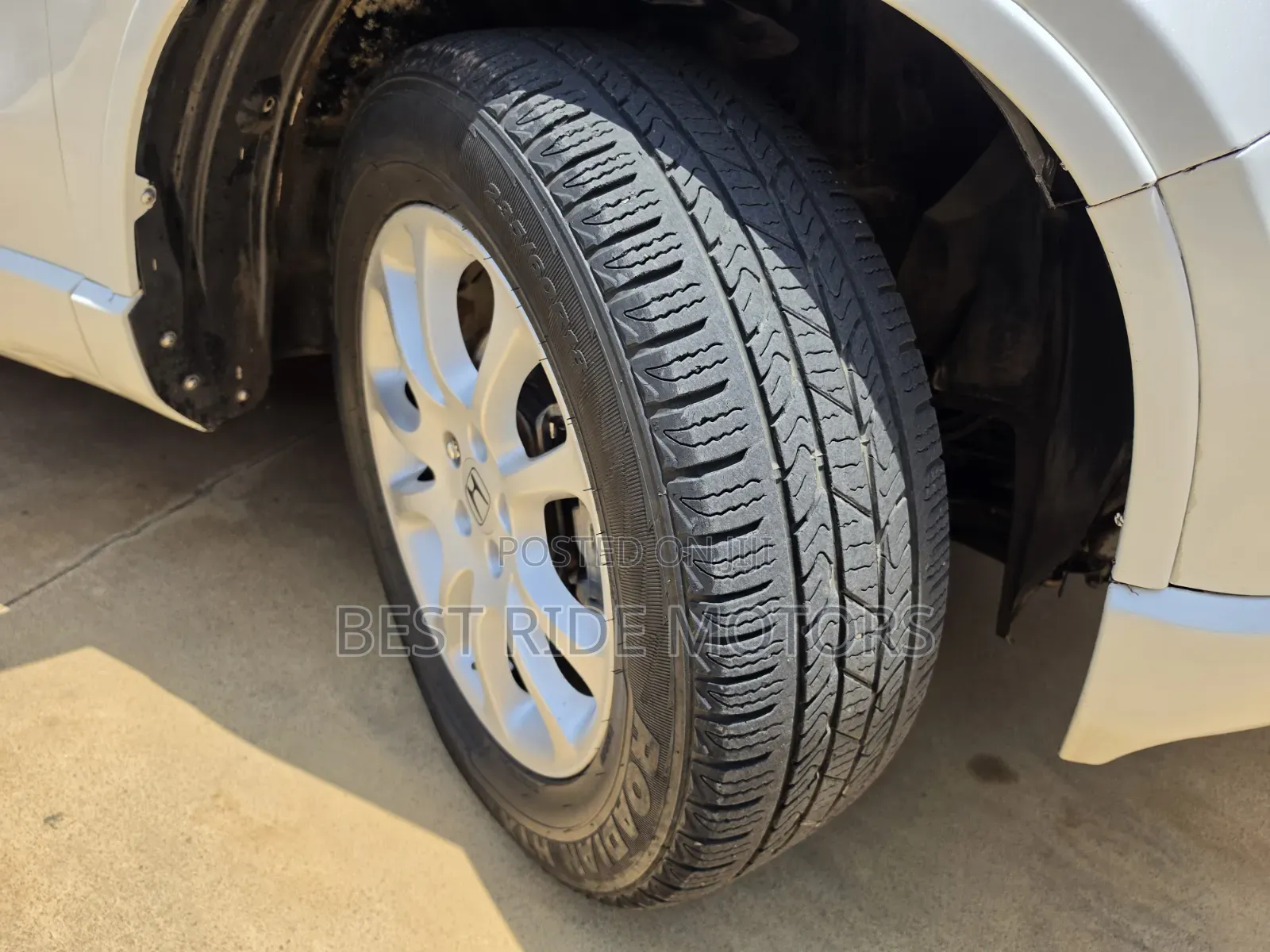 Honda CR-V 2008 White