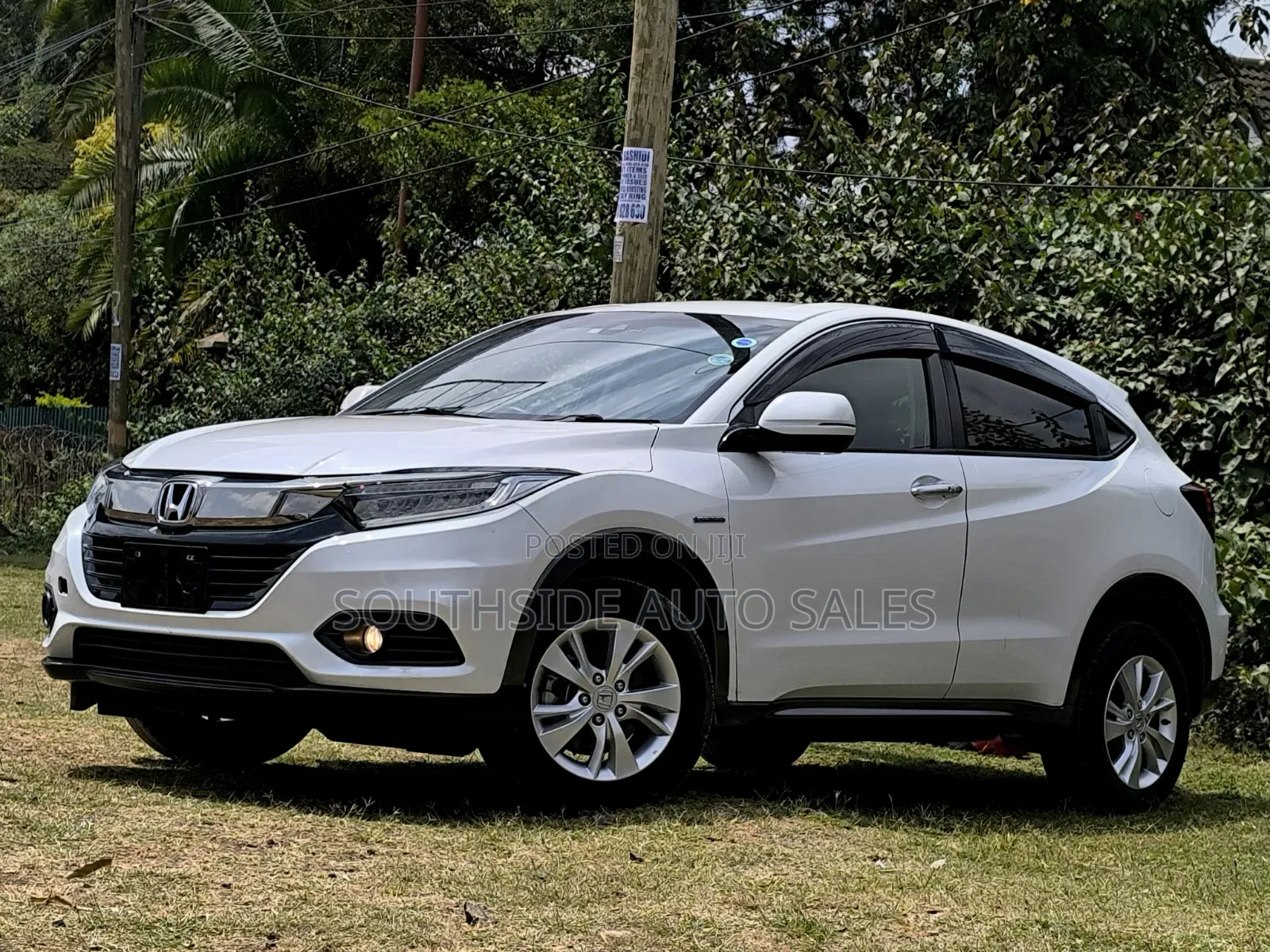 Honda Vezel 1.5 Hybrid 2WD 2019 White