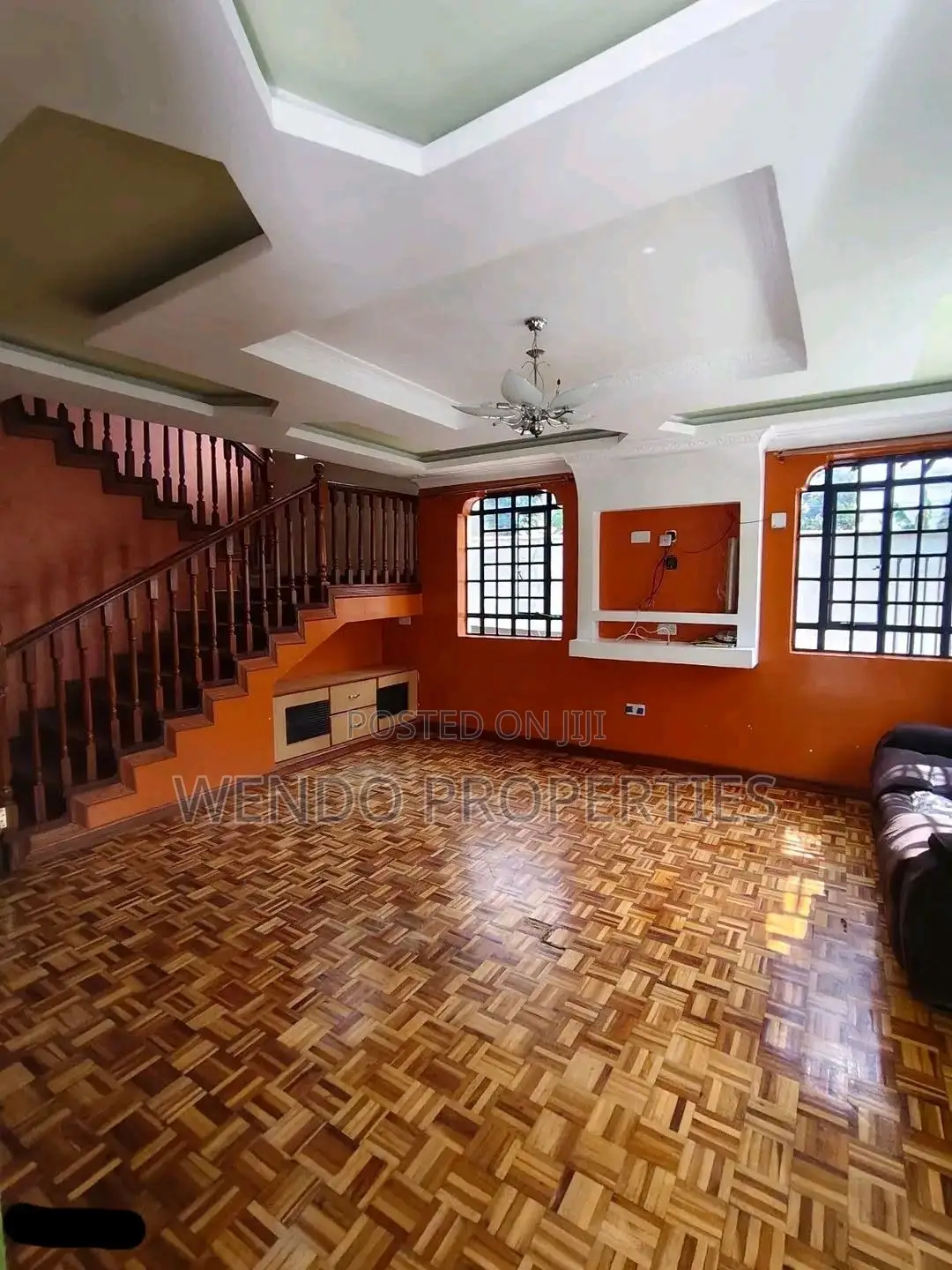 4bdrm Townhouse/Terrace in Kibiku for sale