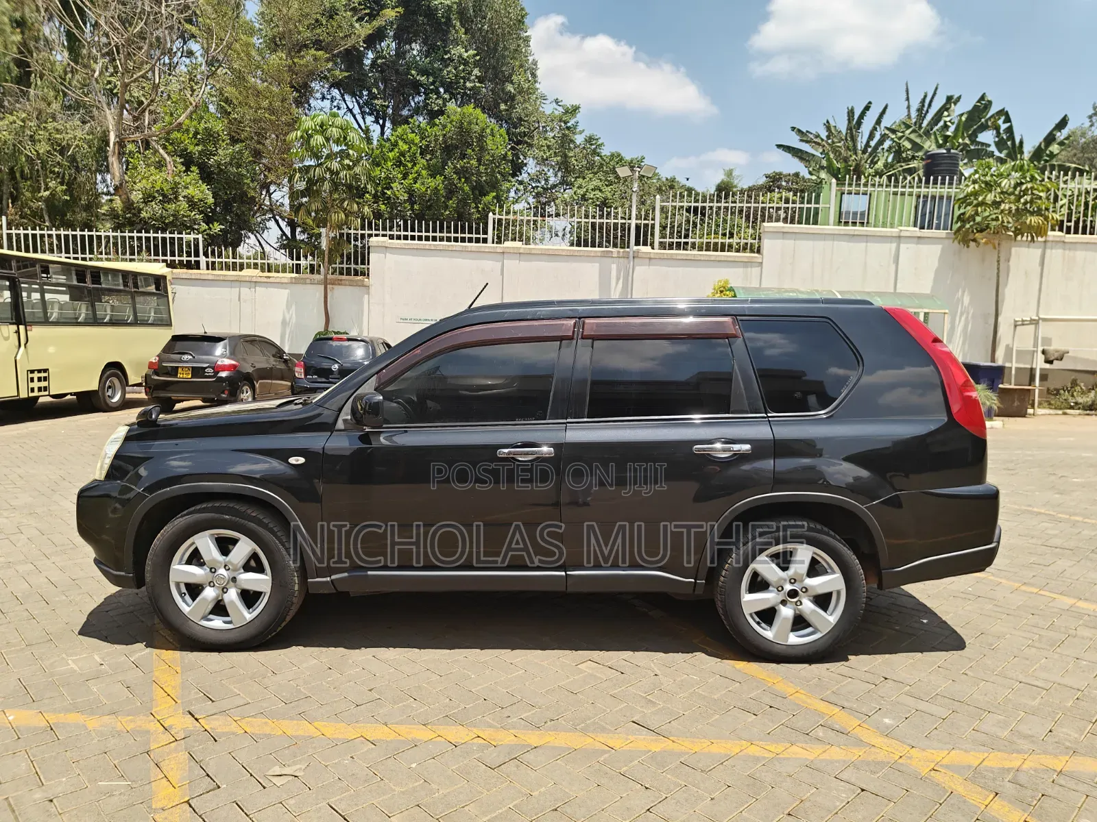 Nissan X-Trail 2008 Black
