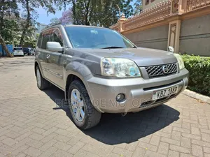 Nissan X-Trail 2.0 2006 Silver