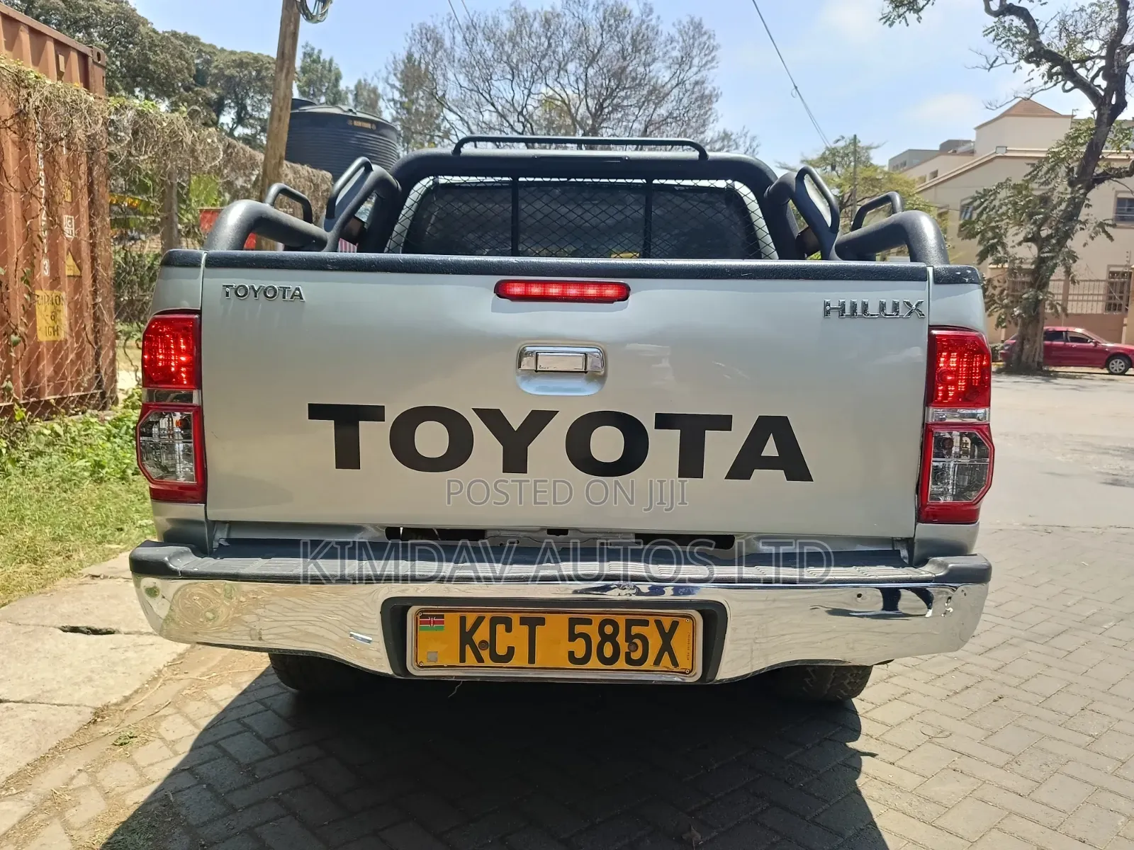 Toyota Hilux 2011 Gray