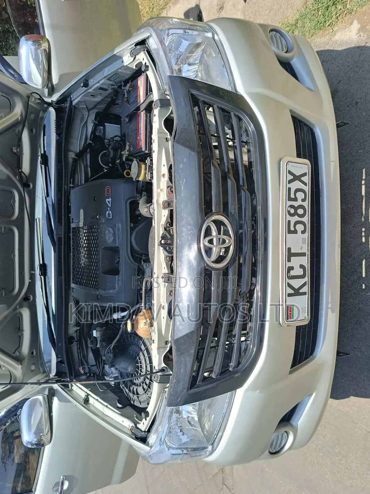 Toyota Hilux 2011 Gray