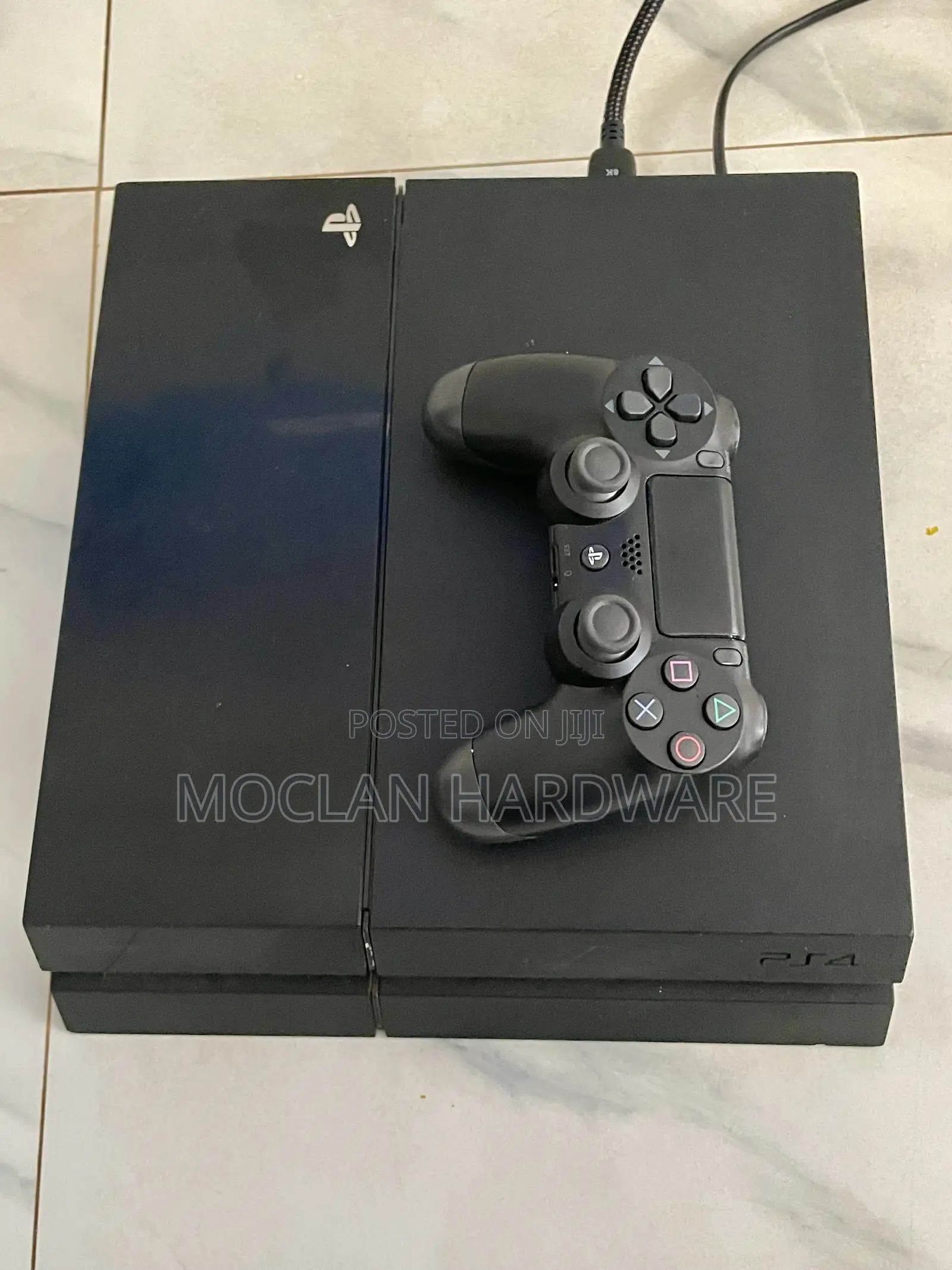 PS4 500GB Console + Original DualShock 4 Controller